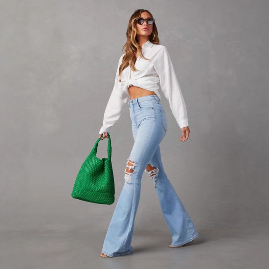 Factory direct sales of 2025 new cross-border European and American high-waisted, ripped jeans for women, street style, flared pants. Factory direct sales of 2025 new cross-border European and American high-waisted, ripped jeans for women, street style, flared pants.